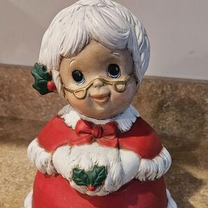 Vintage Ceramic Mrs. Claus